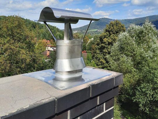 Henitom: Komin do kotła na pellet i skutki jego niewłaściwego doboru Henitom: Komin do kotła na pellet i skutki jego niewłaściwego doboru