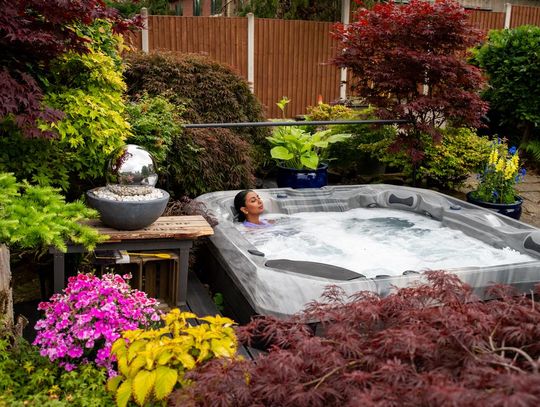 Relaks w ogrodzie - Wanny SPA i balie